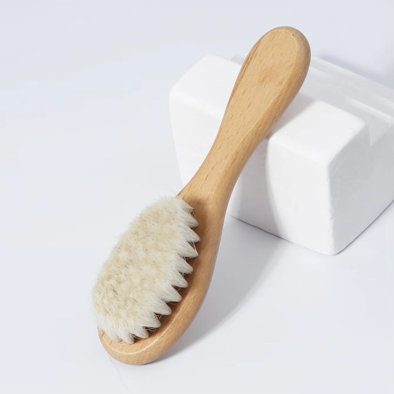 Wooden Ultra Soft Goat Hair Br - Hair Care Essential recension och pris